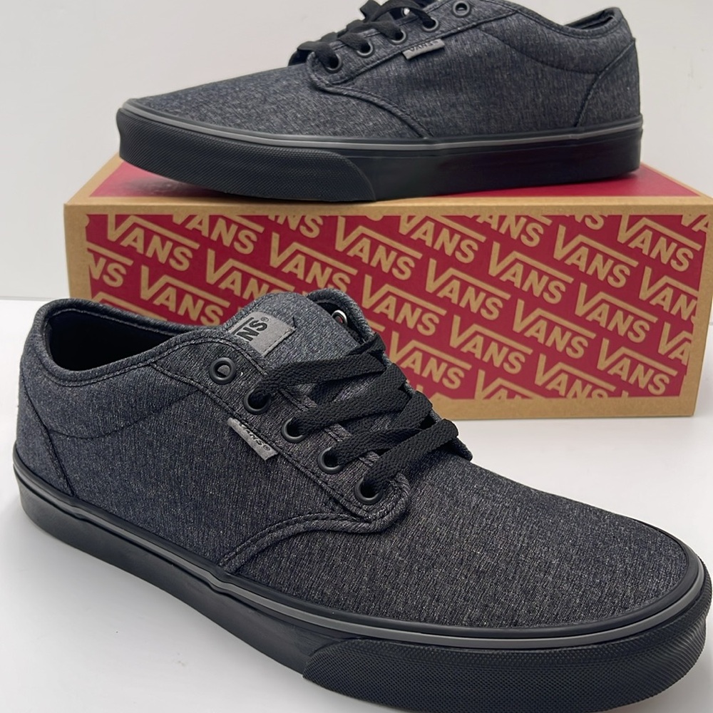 Vans WMNS Low-Top Sneakers Canvas Upper Atwood
(Varsity Textile) Black/Pewter